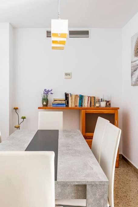 Amplio Piso Para Disfrutar Del Centro De Malaga Con Parking Gratuito מראה חיצוני תמונה